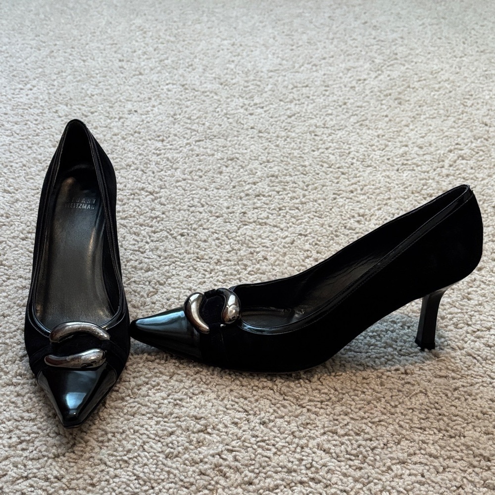Stuart Weitzman Women’s Pointed Toe Heels With Metallic Details On Front